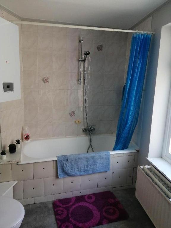 Eenvoudige Slaapkamer 赫拉尔兹贝亨 外观 照片